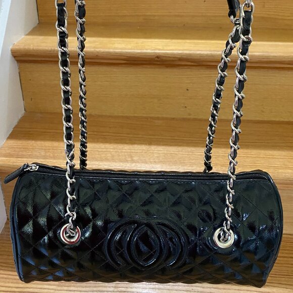 Women's Black Diamond Pattern Bag - Picture 6 of 14